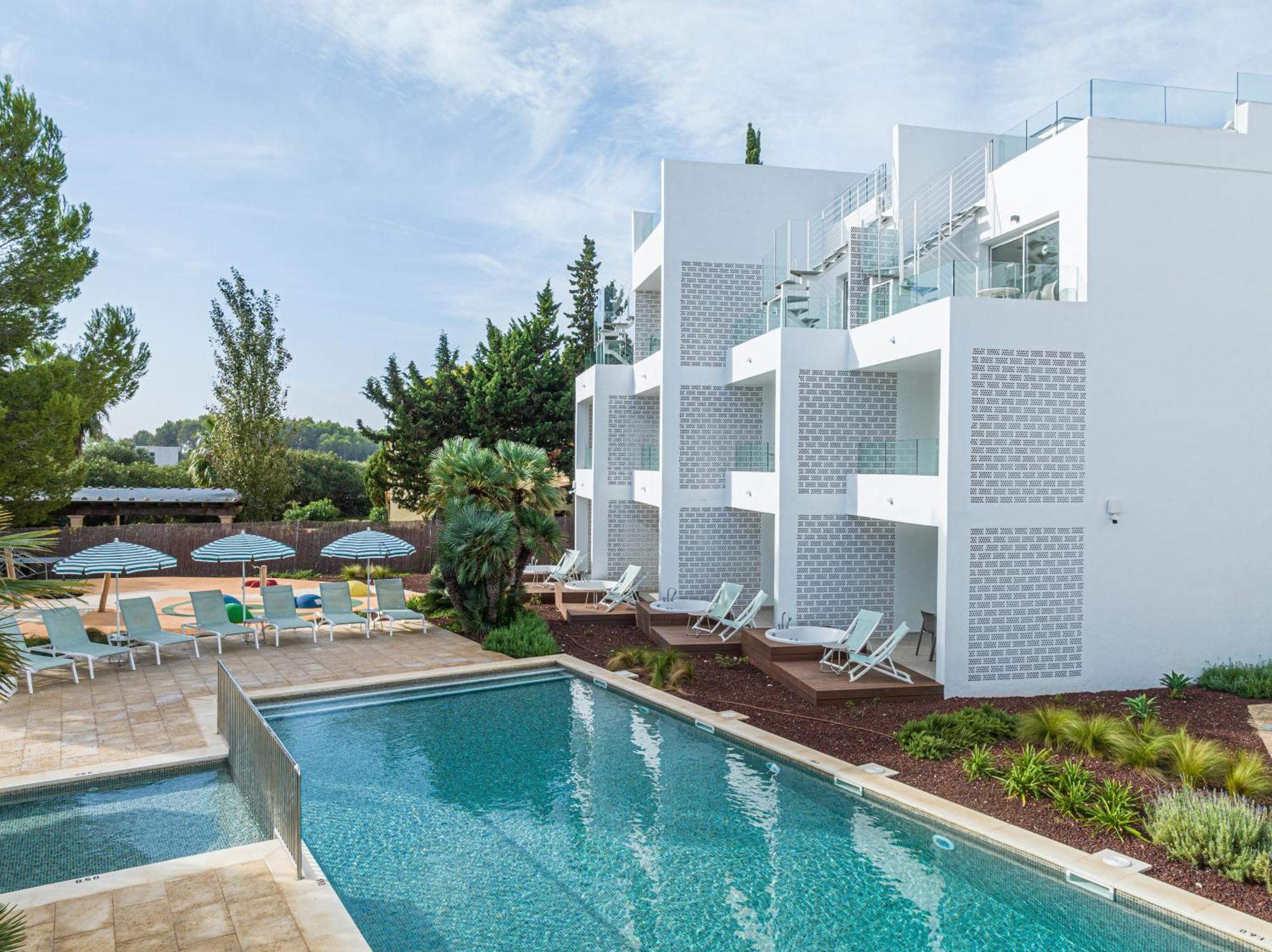 Cabot Las Velas Apartments Port de Pollença Eksteriør billede