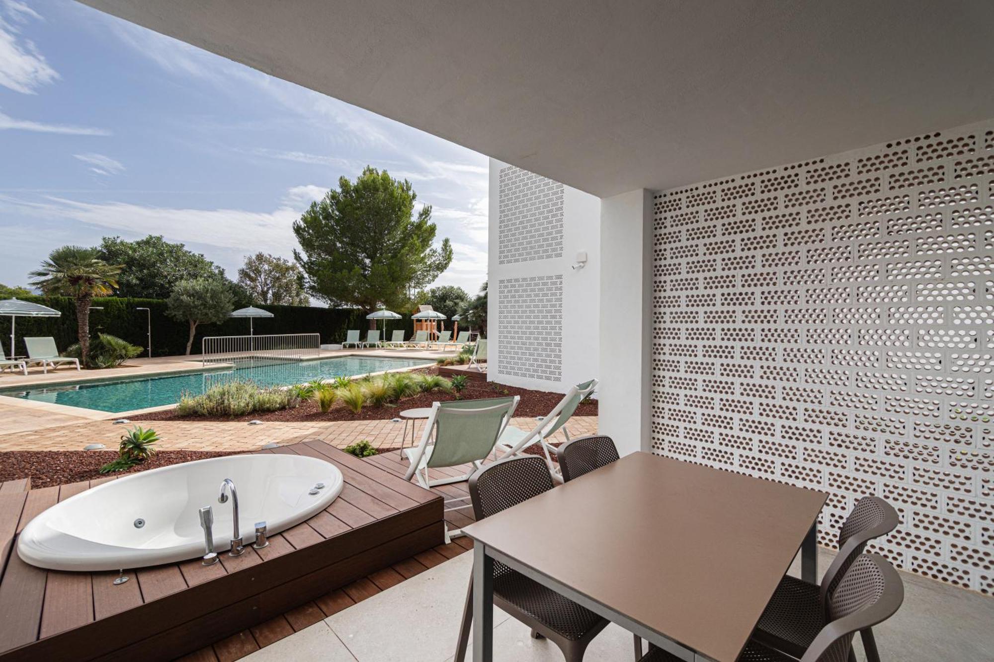 Cabot Las Velas Apartments Port de Pollença Eksteriør billede