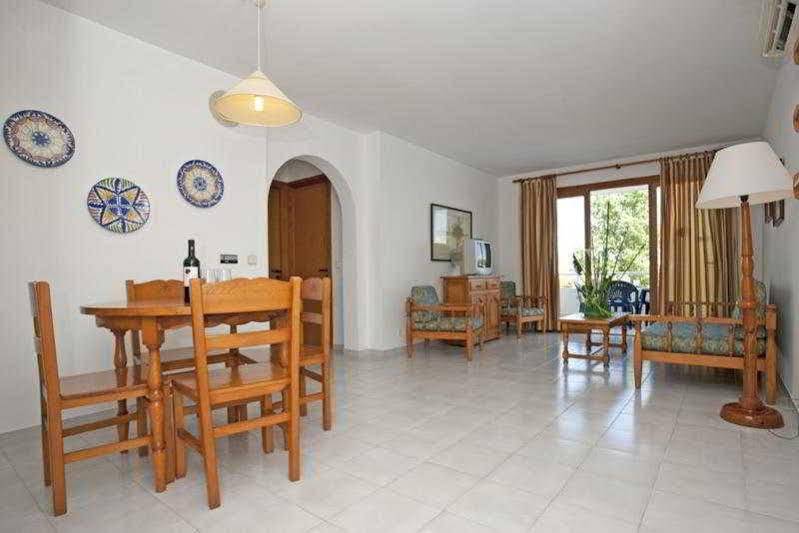 Cabot Las Velas Apartments Port de Pollença Eksteriør billede