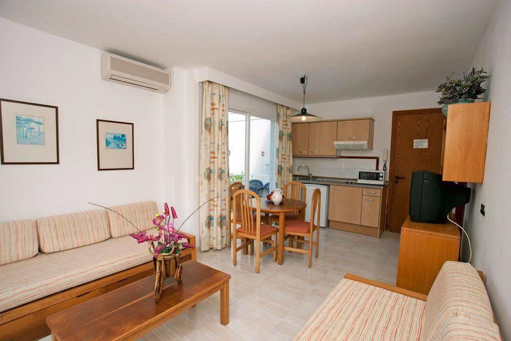 Cabot Las Velas Apartments Port de Pollença Eksteriør billede